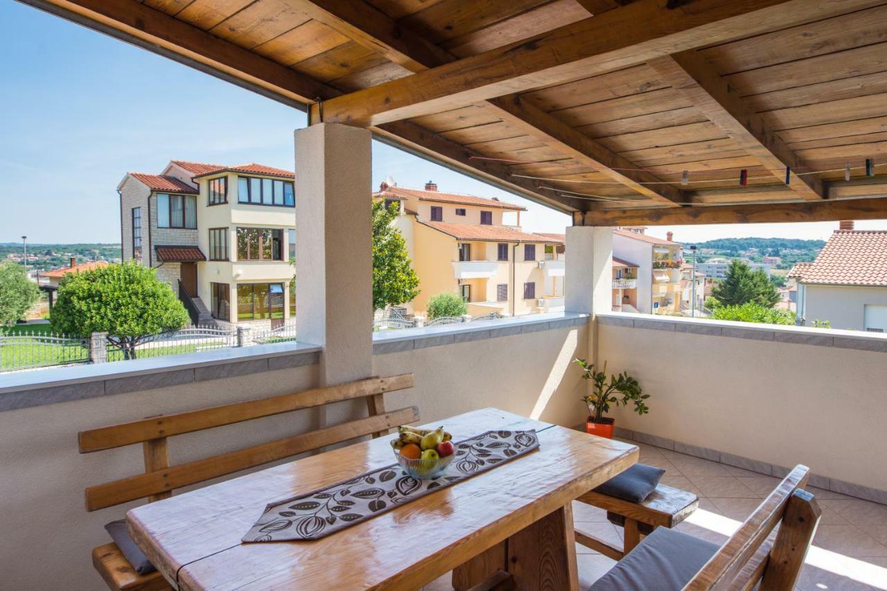 Apartmani Amans بولا المظهر الخارجي الصورة
